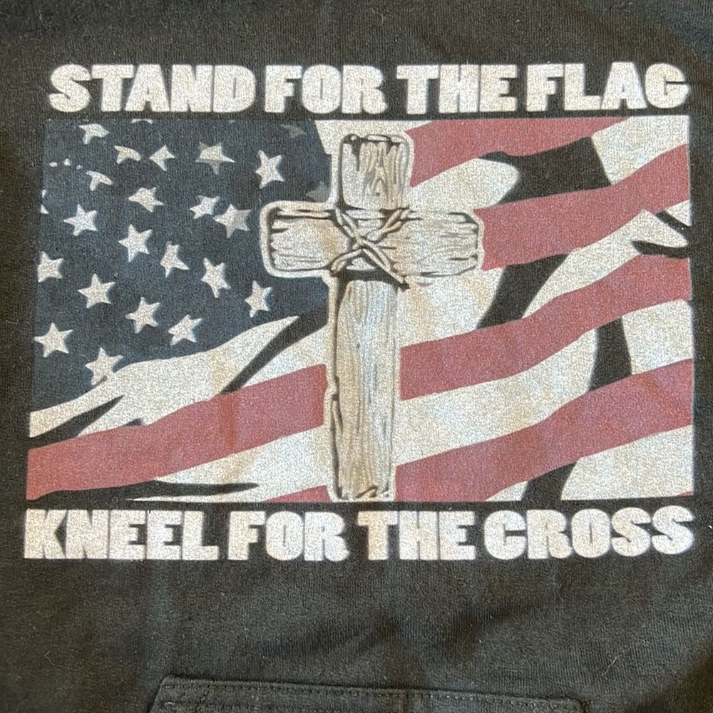 STAND FOR THE FLAG KNEEL FOR THE CROSS hoodie sweatshirt size Small, Black NWOT